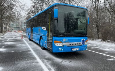 Autobus w trakcie szkolenia kwalifikacji wstepnej