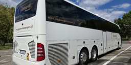 Mercedes_tourismo_2014_3.jpg