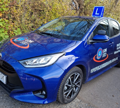 Dobra Szkoła LOK - samochód